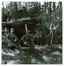 Podgora, luglio 1915. La tenda-comando del 3° Battaglione Carabinieri.