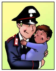 Un carabiniere tiene in braccio un bambino di colore