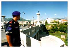 Mostar, 1995: i Carabinieri partecipano alla missione della UEO.